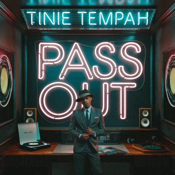 Tinie Tempah - Pass Out