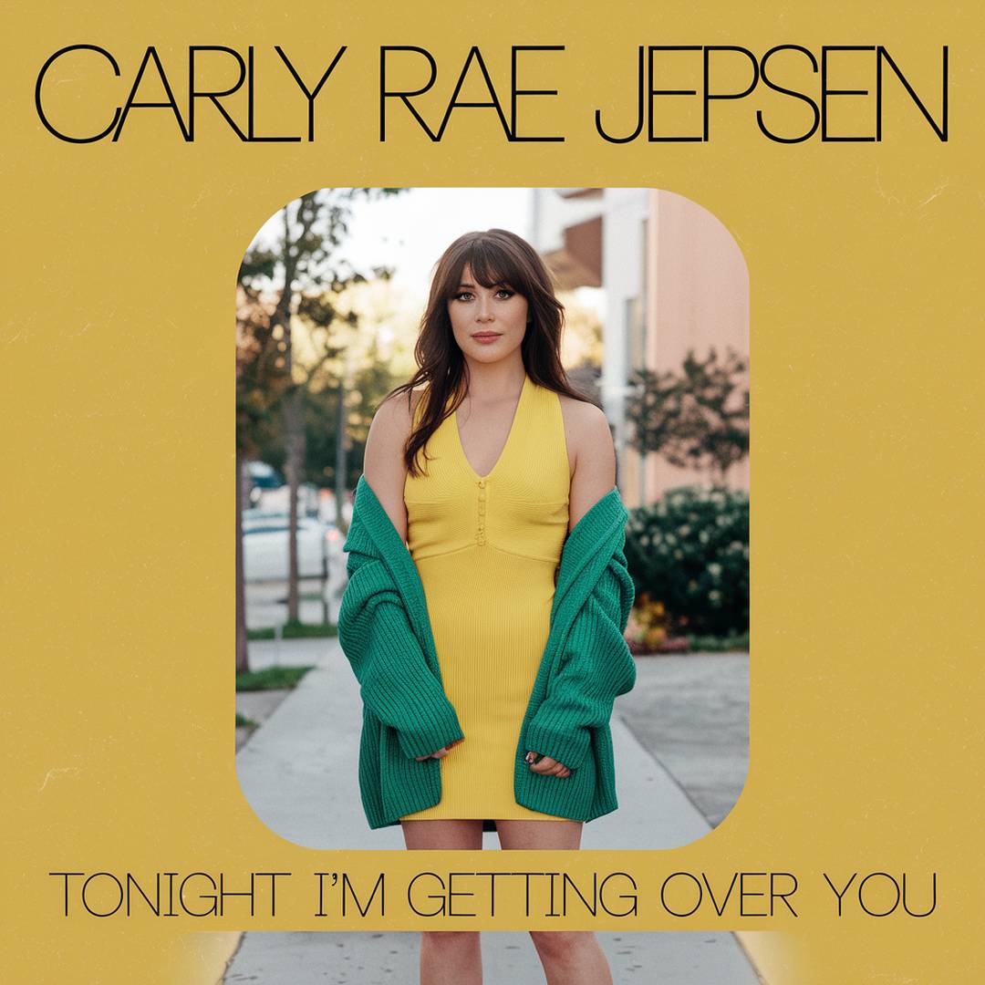 Carly Rae Jepsen - Tonight I'm Getting Over You