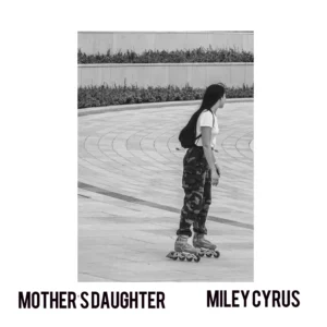 SF1119581-Miley-Cyrus-Mother_s-Daughter